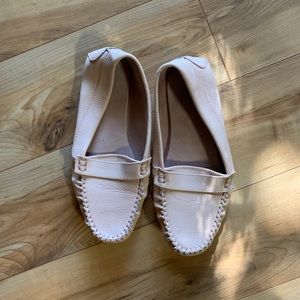 Women’s light pink loafers